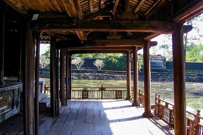 5 days Center Vietnam Package Tour with Danang Hue and Hoian - Day 1: Son Tra, Marble Mountains, and Hoi An after dark