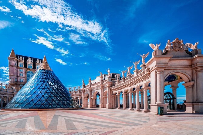 Ba Na Hills and Golden Bridge Package Full day Private Tour - French Village, gardens, and the pagoda