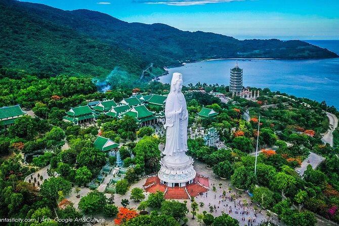 Ba Na Hills & Golden Bridge Tour: Fantasy Park, Buffet Lunch - Leaving Da Nang for Ba Na Station
