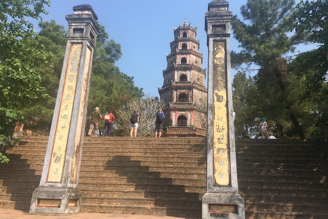 Best Tour/Transfer to Hue Imperial City from Da Nang/ Hoi An - Entering the Imperial City of Hue