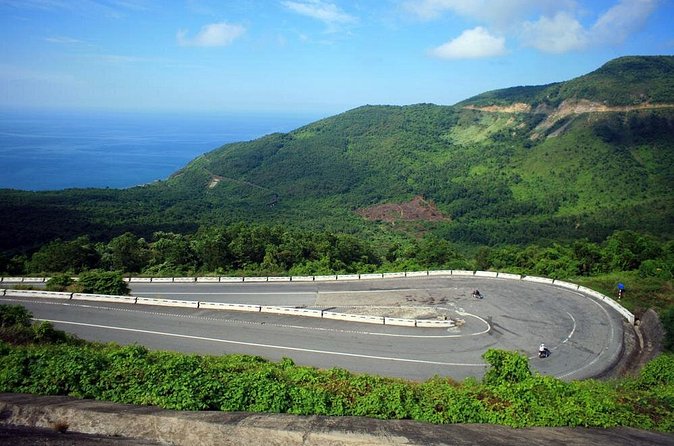 Da Nang Airport Arrival Private Transfer - Should You Book the Da Nang Airport Transfer?