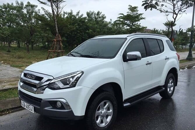 Da Nang Airport Arrival Private transfer to Hoi An - The 45-minute ride to Hoi An