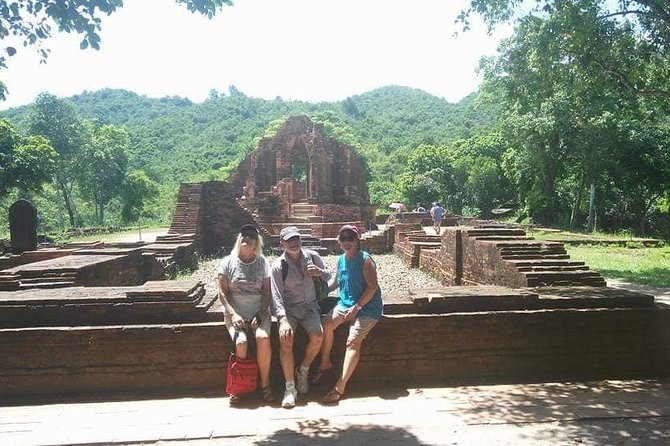 Da Nang Airport or City to Hoi An City or Vice Versa- Private Car - Arriving in Hoi An With Your Bags Under Control