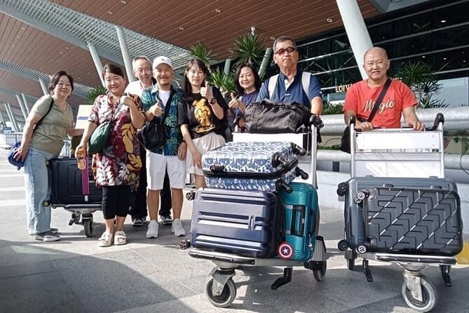 Da Nang Airport to Da Nang hotel by private car or vice versa - Booking details and cancellation rules