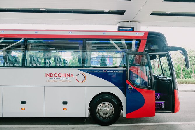 Da Nang airport transfer: Danang Airport to Hoi An Hotels - A calm first hour from Da Nang to Hoi An