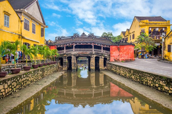 Da Nang and Hoi An City tour with local foods taste - Cham sculpture and Han Market