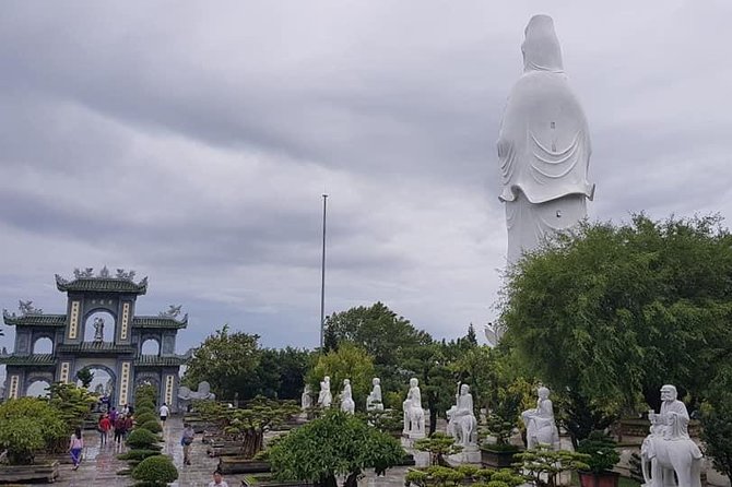 Da Nang ByNight with Marble Mountain,Monkey Mountain,Dragon Bridge,Night Market - What the private format adds at $94