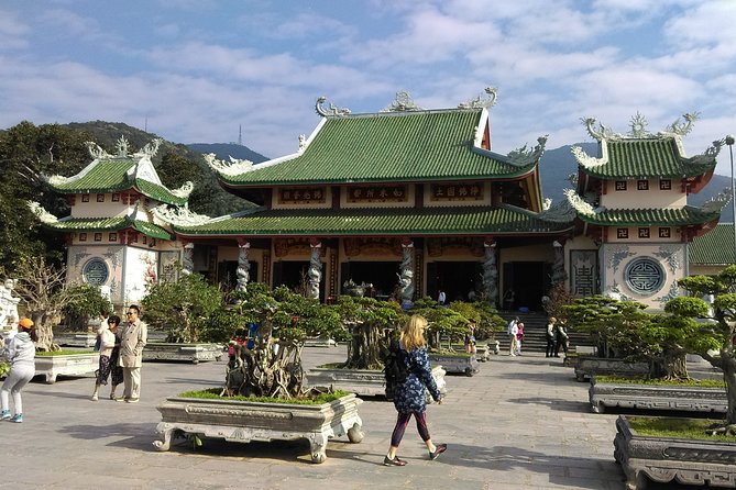 Da Nang City Small Group Tour - Sightseeing, Food, Culture & more - Cham sculpture and Da Nang’s older story