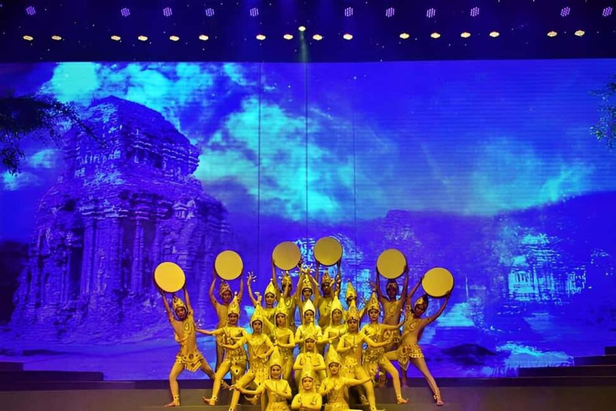 Da Nang: Da Nang Charming show ticket - The dan bau solo