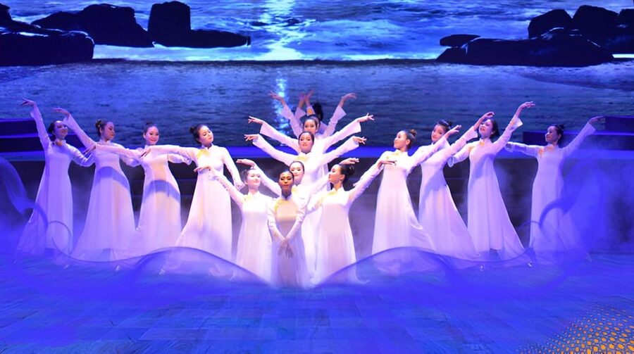 Da Nang: Da Nang Charming show ticket - One hour, one ticket, and the real value