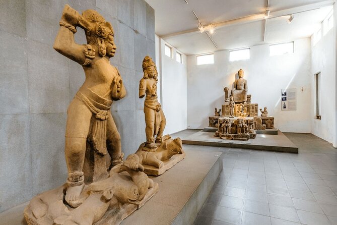 Da Nang Epic History Tour by Cham Museum & Tasty Cuisine/Cafe - Han Market and the Chinese community