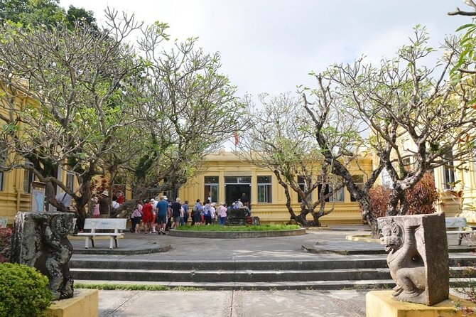 Da Nang Epic History Tour by Cham Museum & Tasty Cuisine/Cafe - Who will get the most from this walk