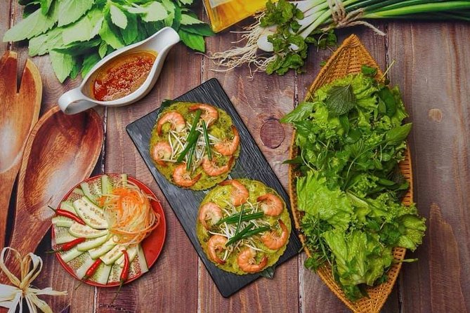 Da Nang Food Tour By Motorbike - Why the small-group setup matters