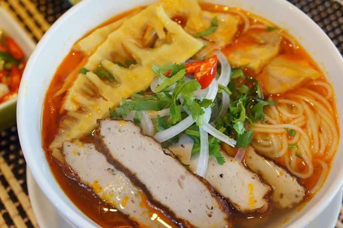 Da Nang Food Tour By Motorbike With Aodai Lady Rider - What the guide adds to the meal