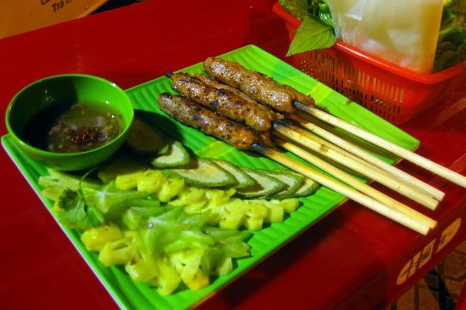 Da Nang Food Tour By Motorbike With Aodai Lady Rider - Booking details that can affect your plans
