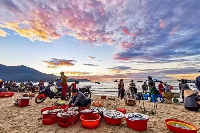 Da Nang Fully Local Experience with Friendly Females Riders - Bridges, river views, and Da Nang after dark