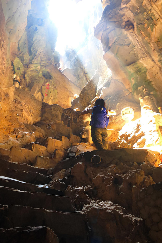 Da Nang Half day City Tour: Linh Ung, Marble & Am Phu Cave - Stone workshops before the mountain caves