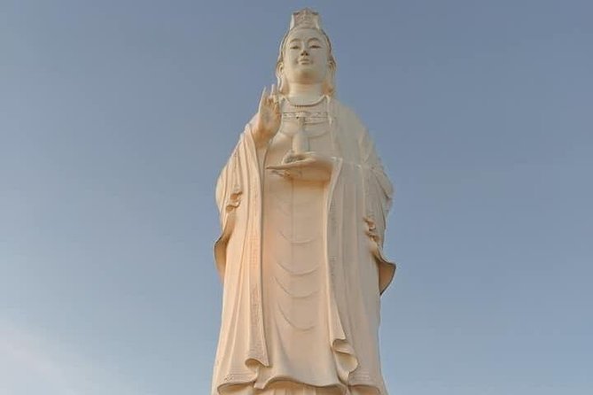 Da Nang Hotel to DA NANG AIRPORT Private Transfer Or Vice versa - Who should book this transfer