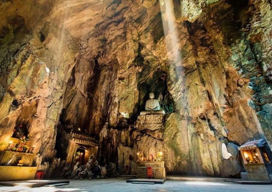 Da Nang : Marble Mountains - Lady Buddha Half Day Tour - The stone-carving village near Marble Mountains