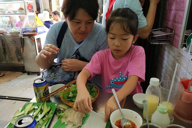 Da Nang Morning Food Tour - Vegetarian choices and other food needs