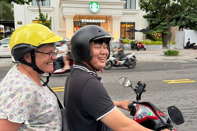 Da Nang Motorbike Tour with Local Guide-Food, Culture-Hidden Gems - Banh Xeo Ba Duong and the evening meal