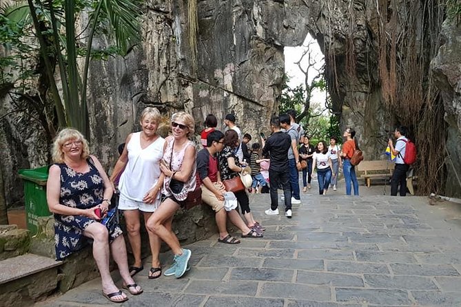 DA NANG NIGHT LIFE Tour with MARBLE MOUNTAIN & LADY BUDDHA STATUE, DRAGON BRIDGE - Who should book this six-hour evening tour?