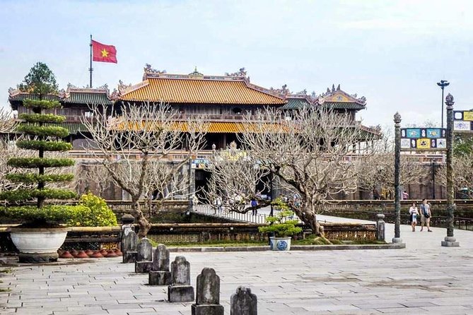Da Nang Package Tour 4 Days 3 Nights - Day 1: Da Nang’s bridges, stone carving, and Hoi An