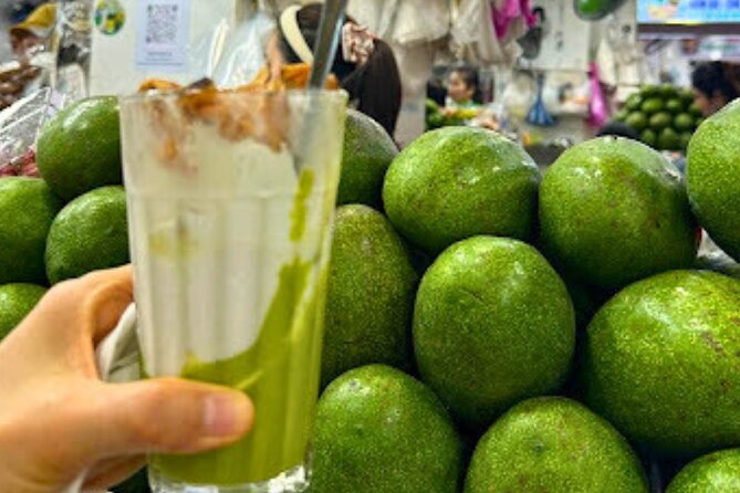 Da Nang Scooter Food Tour & Hidden Gems w/ Locals - First taste: Bún Bò Huế in Hải Châu