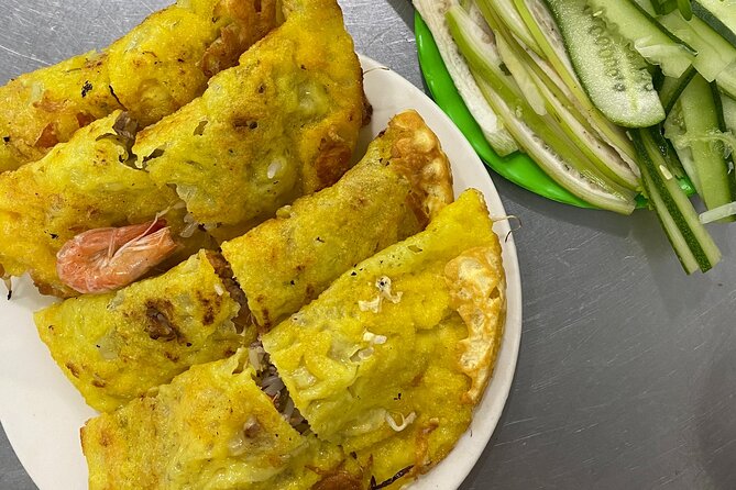 Da Nang Scooter Food Tour & Hidden Gems w/ Locals - Crispy Bánh Xèo in Da Nang