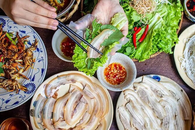 Da Nang Street Food Private Tour With Local Students - A four-hour introduction to Da Nang by food and motorbike