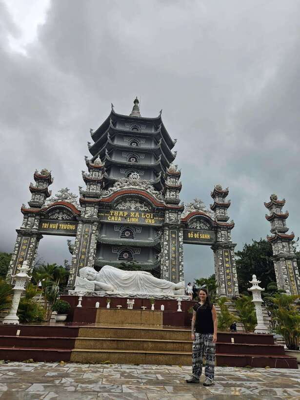 Da Nang: Than Tai Hot Springs Water Park & Wellness Retreat - Guide quality, communication, and road safety