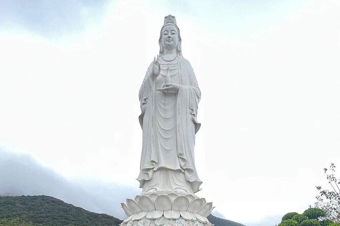 Da Nang to Ba Na Hills & Golden Bridge by private car - What the $12 group price really buys you