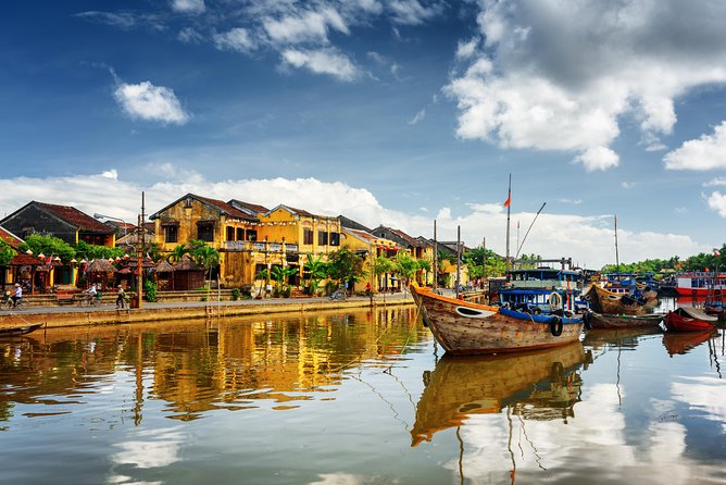 Danang Airport to Hoi An Private Transfer with English Speaking Driver - The 45-minute ride to Hoi An