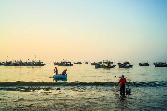 Danang On the Waterfront Photo Tour - The 5:30 am start at Da Nang Beach