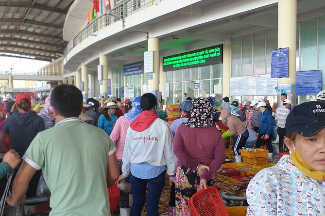 Danang Walking Food Tour - Walking conditions and group size
