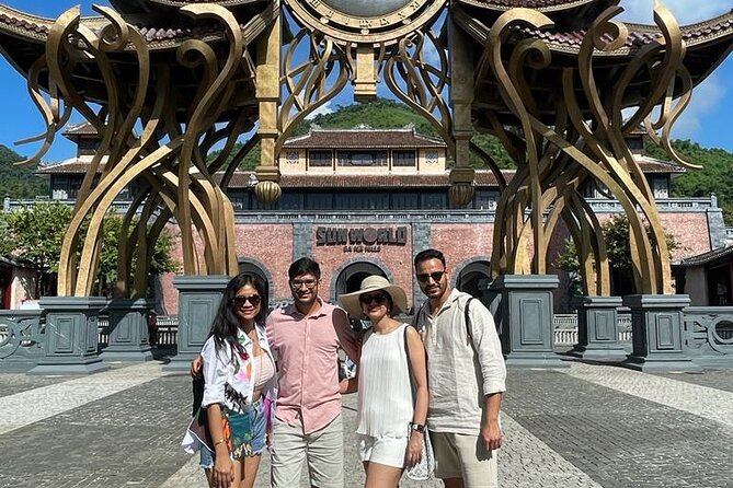 Early tour/ transfer from Hoi An/Da Nang to Golden bridge - Walking across the Golden Bridge