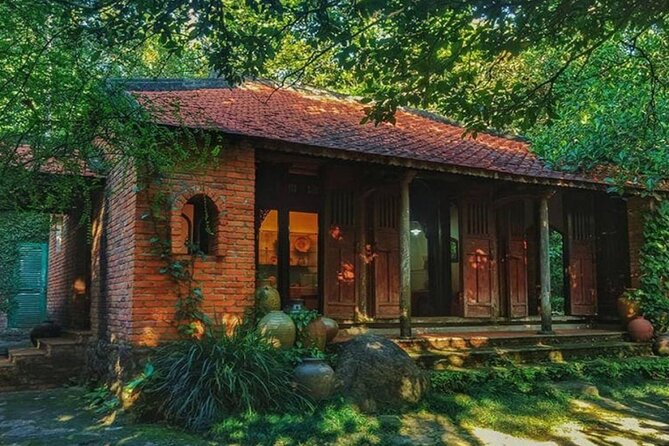 Experience Traditional Vietnamese Costumes at Dong Dinh Museum - Who Will Enjoy This Experience Most?