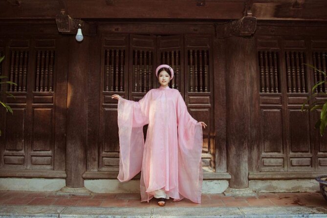 Experience Traditional Vietnamese Costumes at Dong Dinh Museum - The Value of 15 Edited Photos