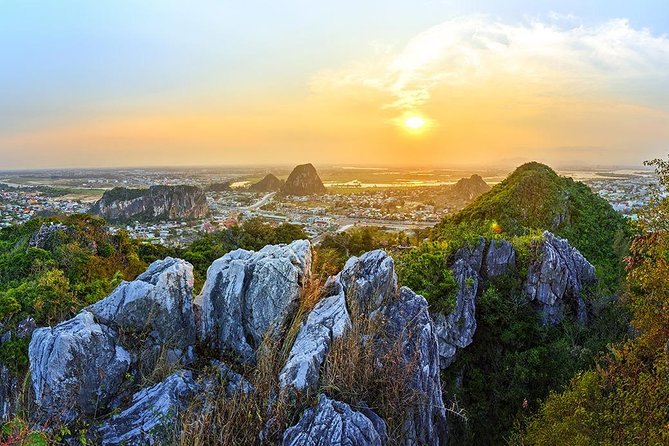Explore Da Nang in one day _Private tour - A full Da Nang day, from mountain caves to market stalls