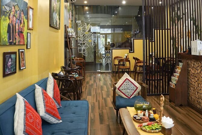 Four-Hands Harmony (Perfect · Synchronized · Flow) - Is $65 a fair price in Da Nang?