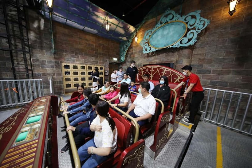 From Da Nang: Golden Bridge Ba Na Hills Full-Day Group Tour - Key points to know before you book
