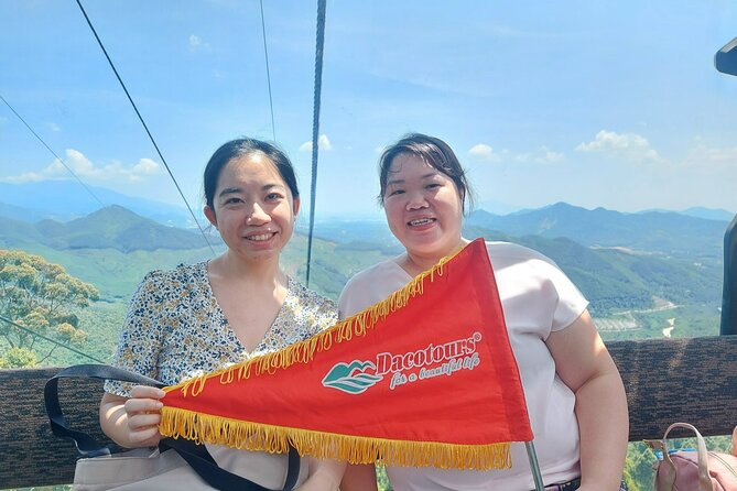 Full Day Golden Bridge and Ba Na Hills Small Group Tour - Golden Bridge and the best photo window