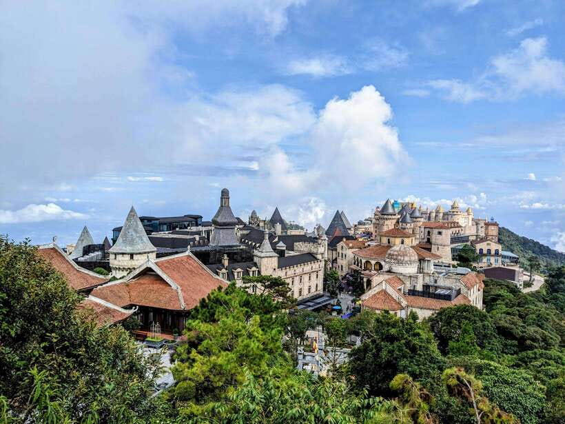 Golden Bridge - Ba Na Hills Day Trip From Hoi An or Da Nang - Walking Across the Golden Bridge