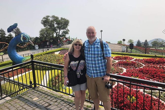 Golden Bridge-Marble Mountain-Hoi An City -Boat Ride-Night Market - The Golden Bridge is the visual centerpiece