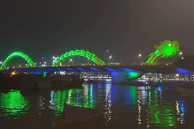 Guided Dragon Bridge Breathing Fire/Water & Da Nang city tour - Why this Da Nang evening tour works