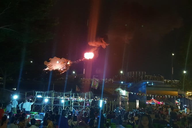 Guided Dragon Bridge Breathing Fire/Water & Da Nang city tour - Son Tra Peninsula and the Giant Lady Buddha