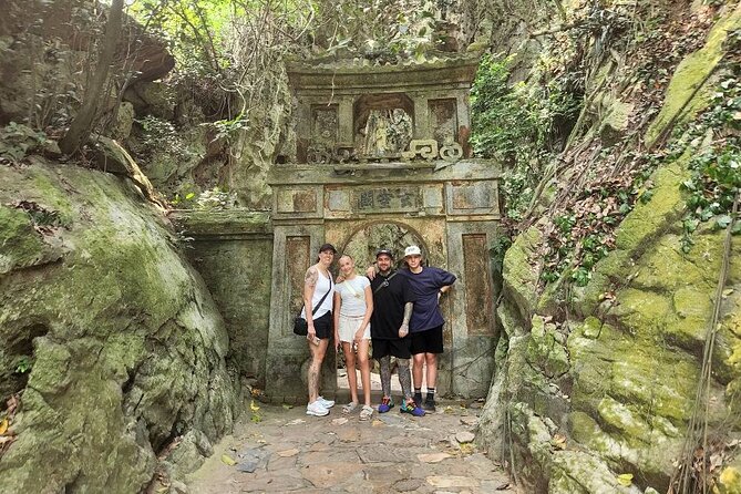 Guided Tour to Marble Mountain &HoiAn City-BoatRide-Night Market - Why this Da Nang to Hoi An combination works