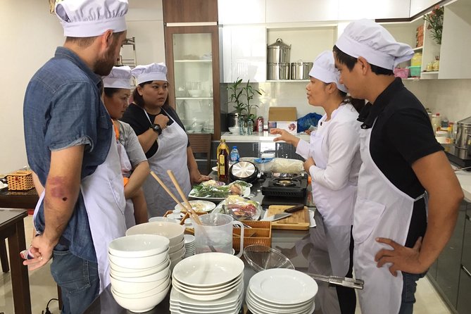 Happy Cooking Class in Danang - Meeting chef Jenny in Hoà Hải