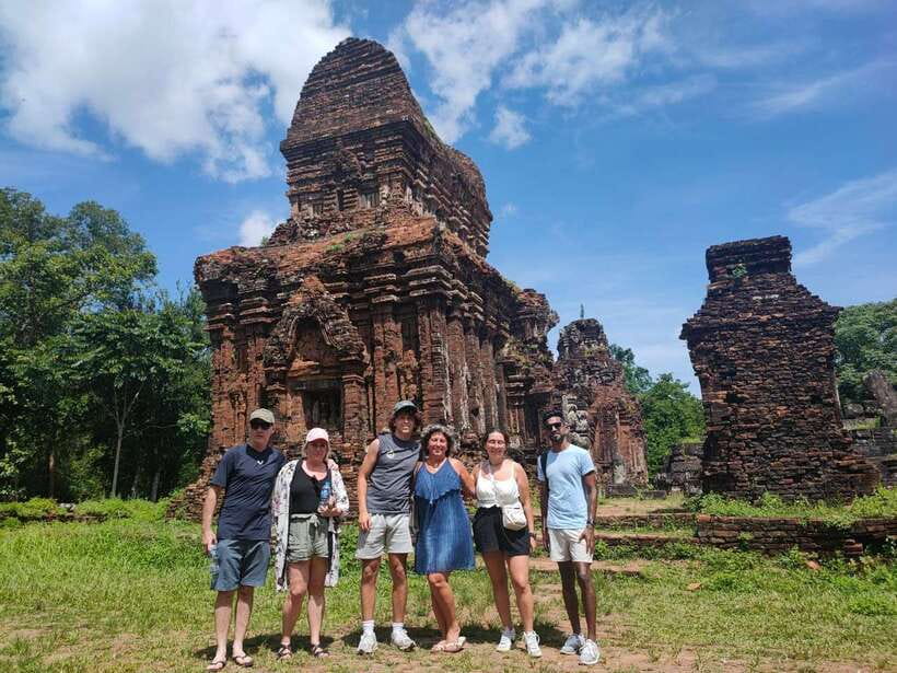 Hoi An/Da Nang: My Son Sunset Tour, Boat Trip with Brunch - Guides make the difference at My Son