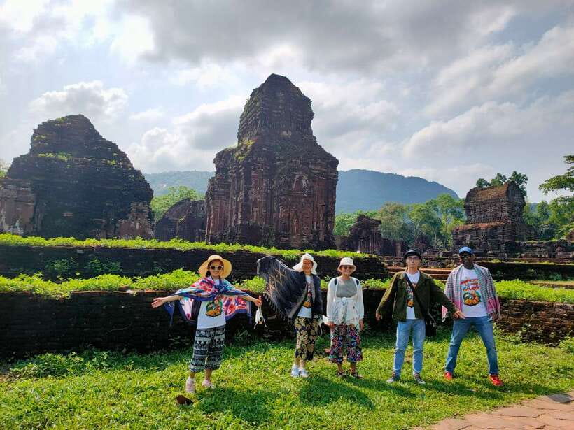 Hoi An/Da Nang: My Son Sunset Tour, Boat Trip with Brunch - Is $18 good value?